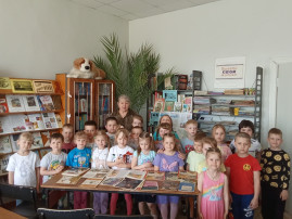 Поход в библиотеку Поход в библиотеку.